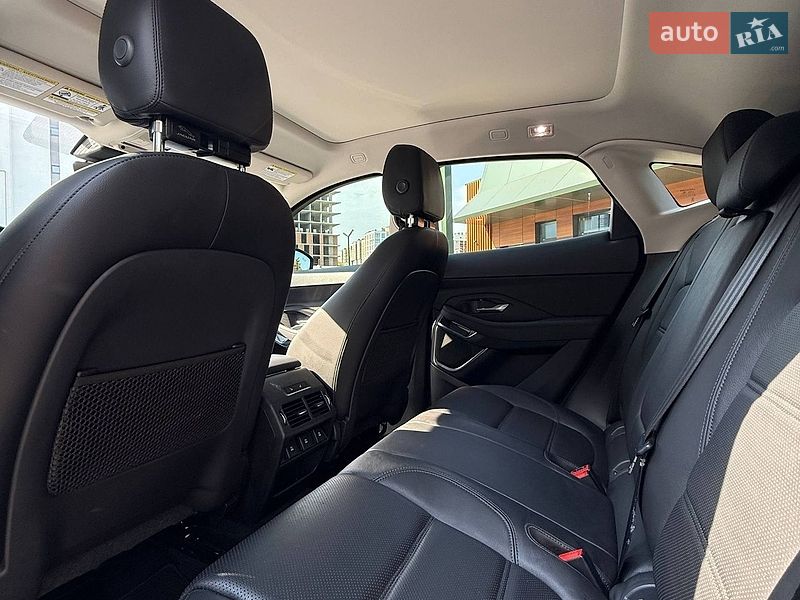 Внедорожник / Кроссовер Jaguar E-Pace 2018 в Черновцах