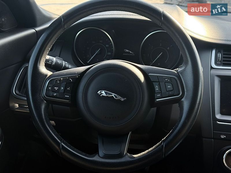 Внедорожник / Кроссовер Jaguar E-Pace 2018 в Львове
