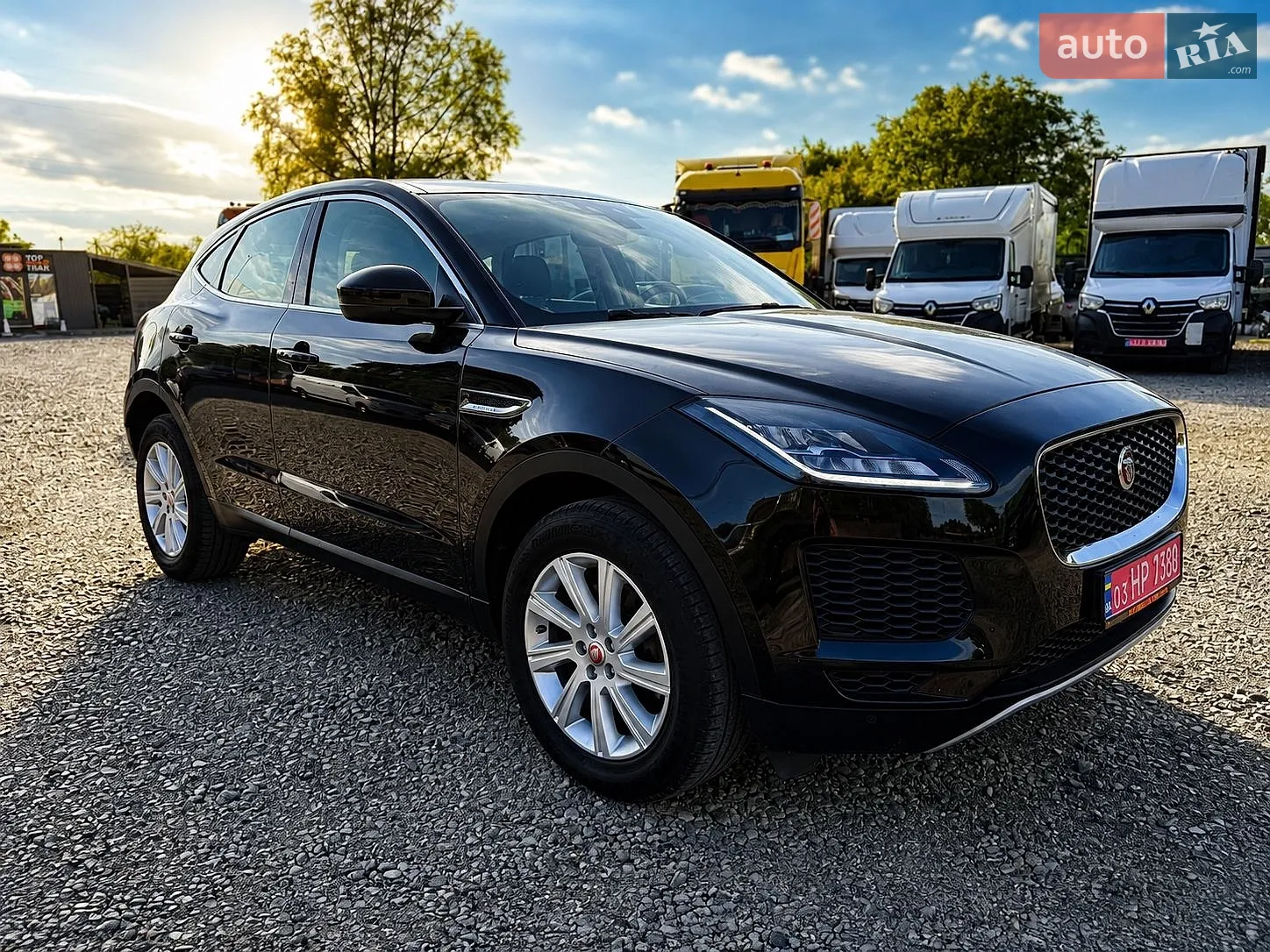 2020 Jaguar E-Pace - мініатюра 2