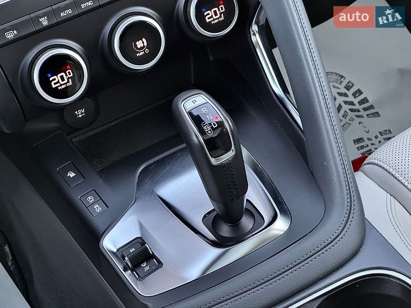 Позашляховик / Кросовер Jaguar E-Pace 2020 в Києві фото 47 Позашляховик / Кросовер Jaguar E-Pace 2020 в Києві