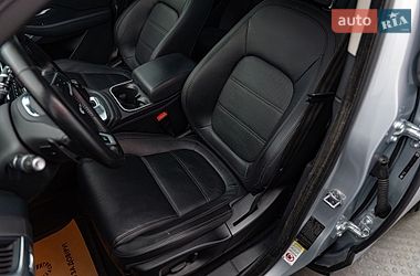 Внедорожник / Кроссовер Jaguar E-Pace 2019 в Киеве