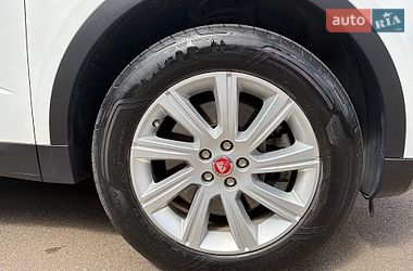 Внедорожник / Кроссовер Jaguar E-Pace 2020 в Киеве
