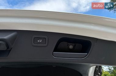 Внедорожник / Кроссовер Jaguar E-Pace 2020 в Киеве