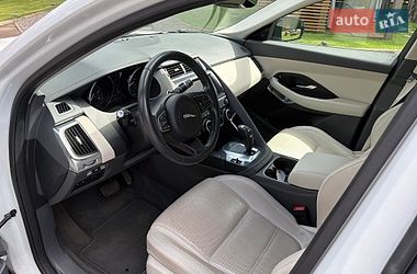 Внедорожник / Кроссовер Jaguar E-Pace 2020 в Киеве