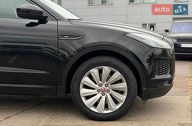 Внедорожник / Кроссовер Jaguar E-Pace 2019 в Киеве