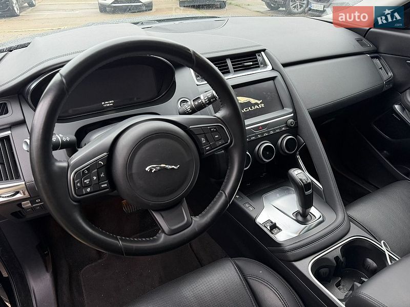 Внедорожник / Кроссовер Jaguar E-Pace 2019 в Киеве