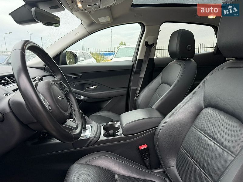 Внедорожник / Кроссовер Jaguar E-Pace 2019 в Киеве