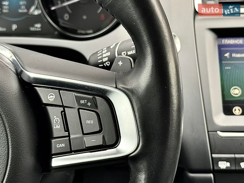 Позашляховик / Кросовер Jaguar E-Pace 2020 в Києві фото 41 Позашляховик / Кросовер Jaguar E-Pace 2020 в Києві