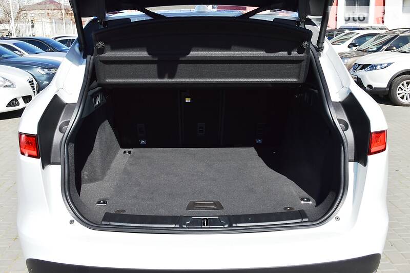 Позашляховик / Кросовер Jaguar F-Pace 2016 в Одесі фото 57 Позашляховик / Кросовер Jaguar F-Pace 2016 в Одесі