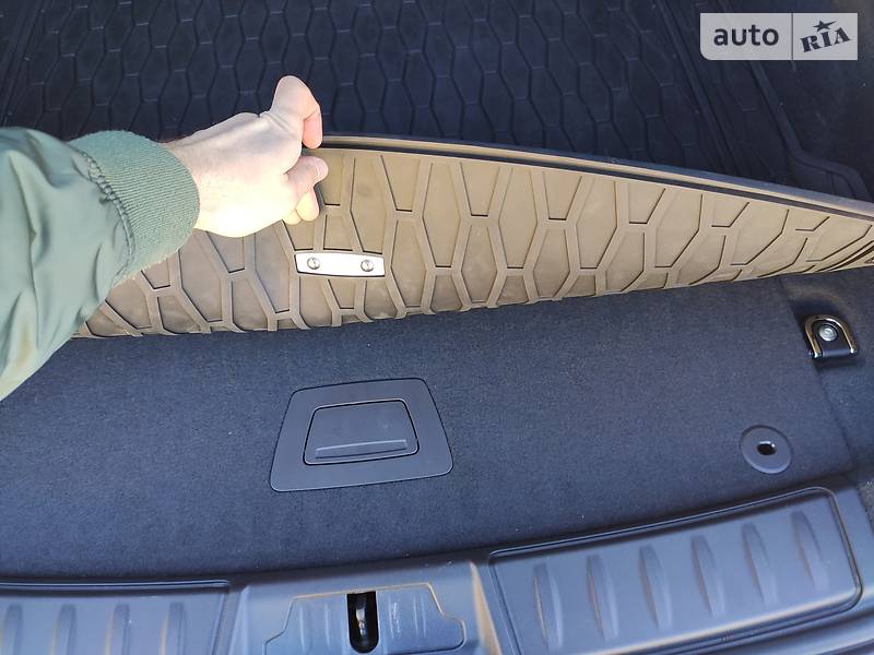 Позашляховик / Кросовер Jaguar F-Pace 2017 в Кропивницькому фото 46 Позашляховик / Кросовер Jaguar F-Pace 2017 в Кропивницькому