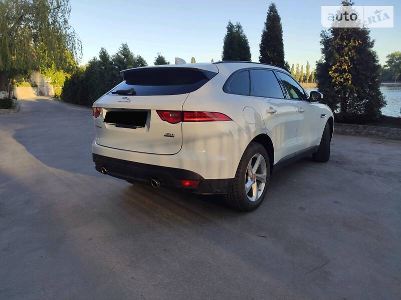 Позашляховик / Кросовер Jaguar F-Pace 2017 в Кропивницькому фото 5 Позашляховик / Кросовер Jaguar F-Pace 2017 в Кропивницькому