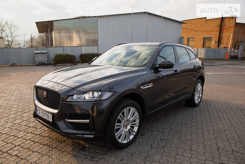 Позашляховик / Кросовер Jaguar F-Pace 2016 в Чернівцях