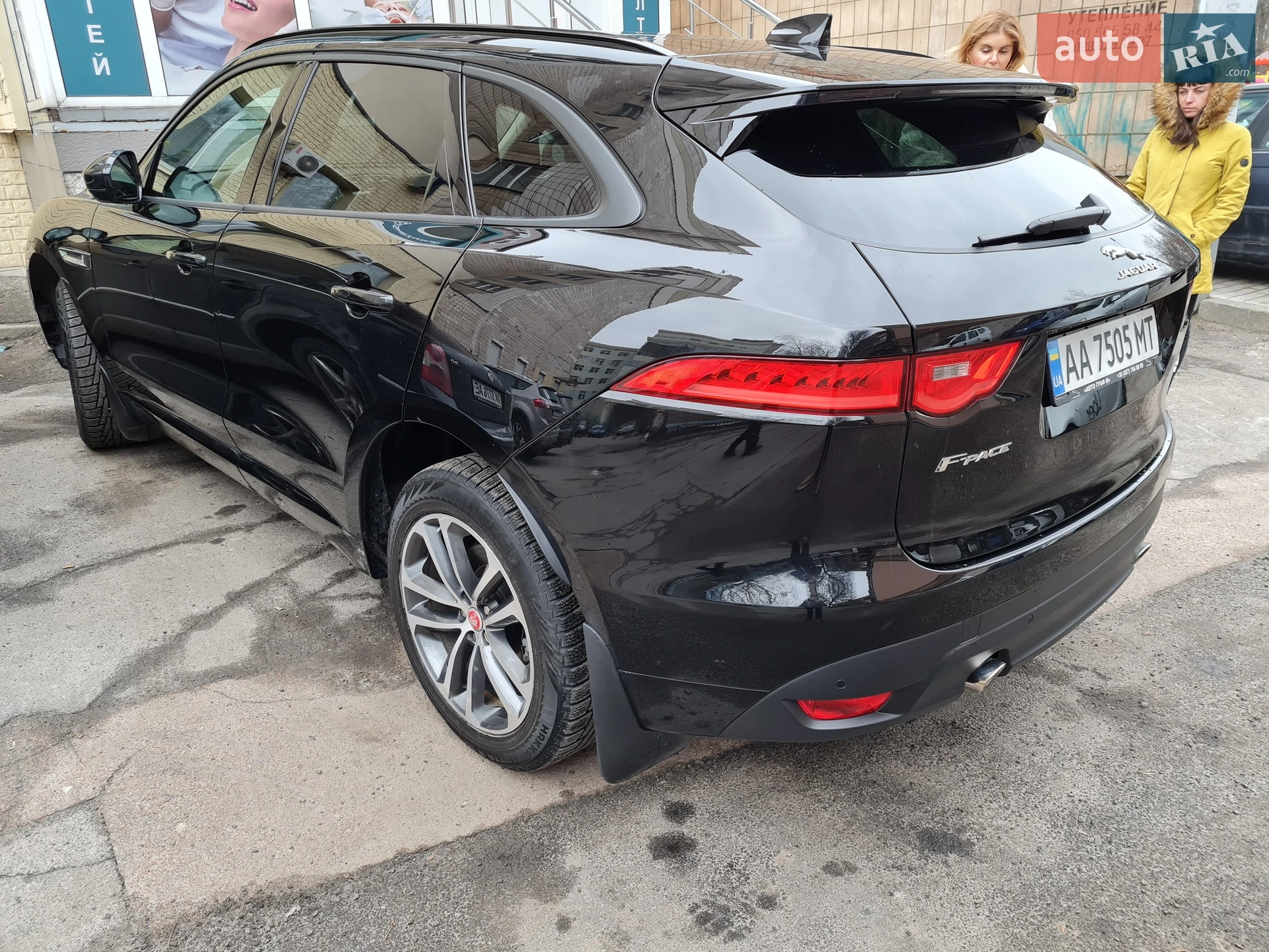 2018 Jaguar F-Pace - мініатюра 2