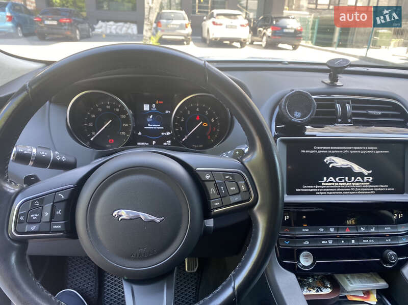 Внедорожник / Кроссовер Jaguar F-Pace 2018 в Днепре