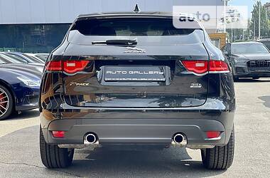 Позашляховик / Кросовер Jaguar F-Pace 2016 в Києві