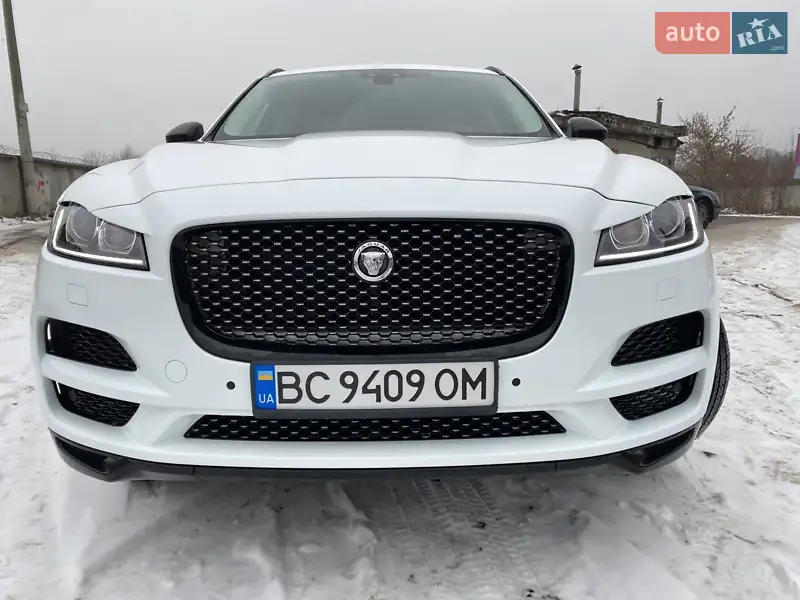Jaguar F-Pace