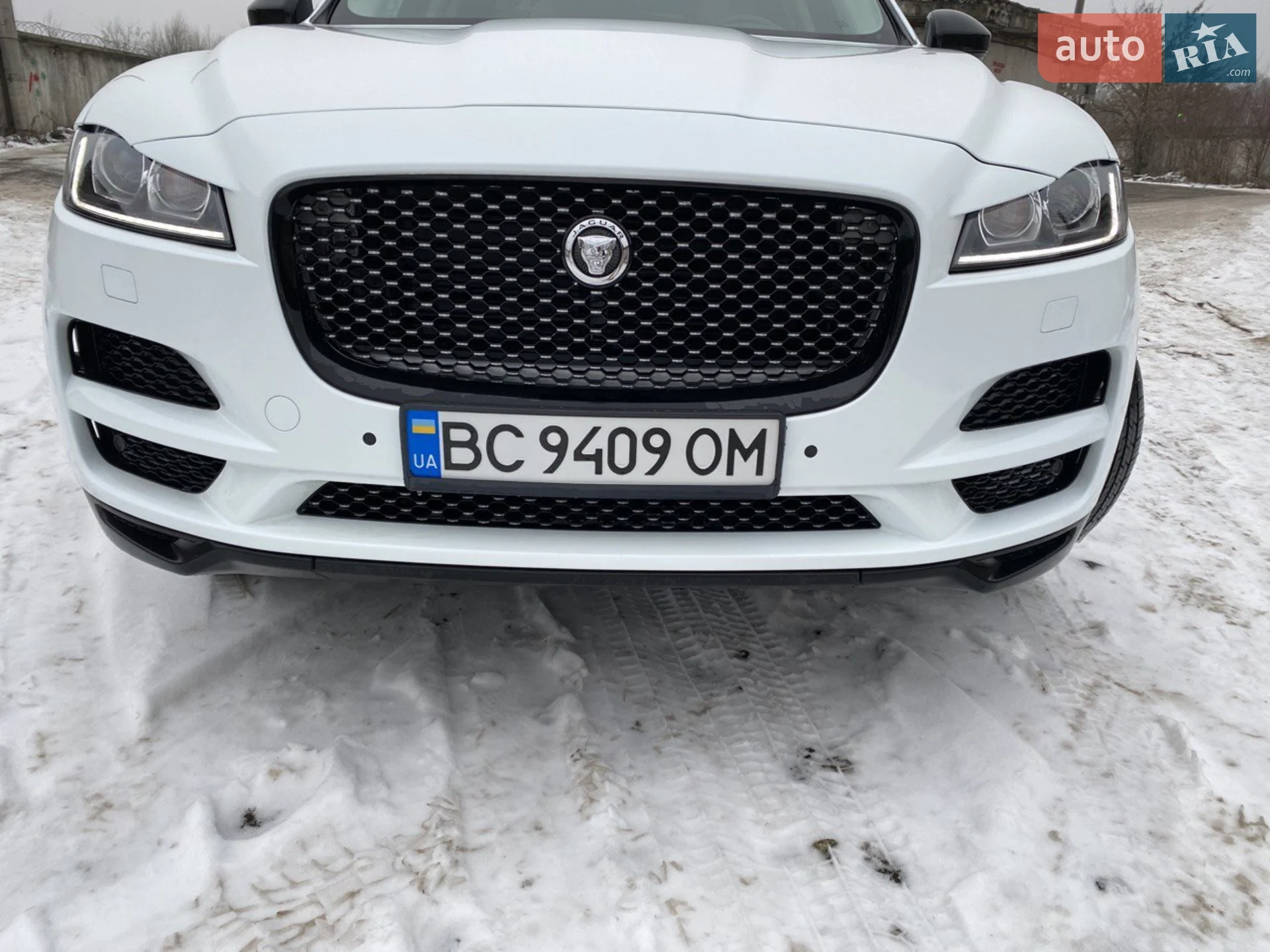 2016 Jaguar F-Pace - мініатюра 2