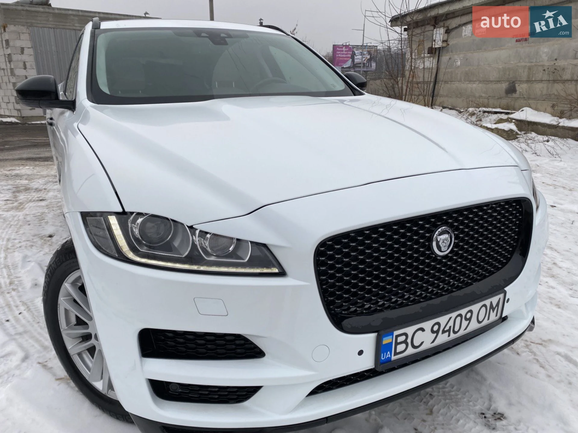 2016 Jaguar F-Pace - мініатюра 23