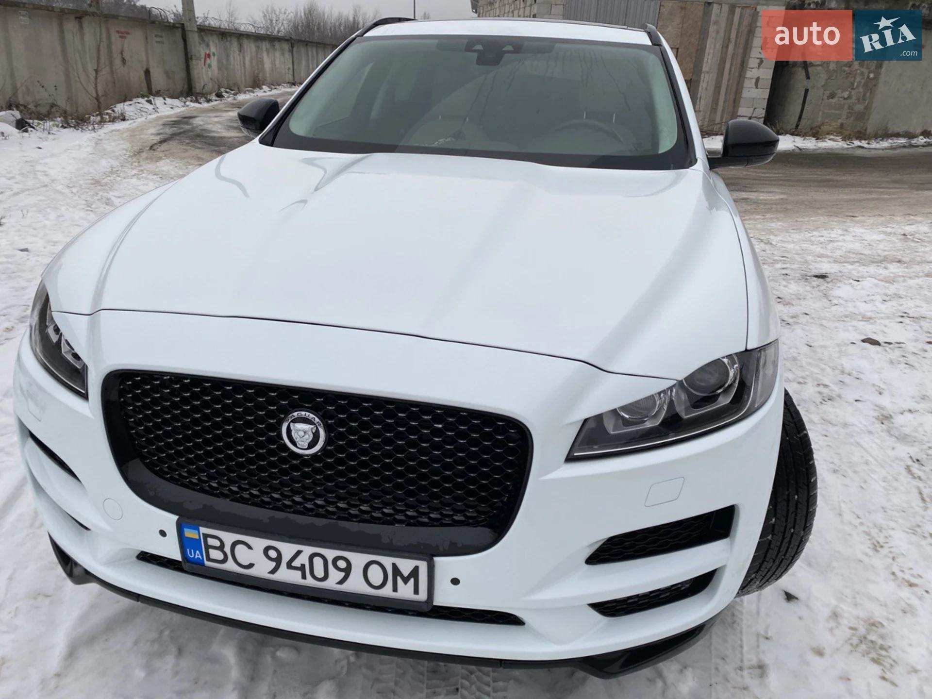 2016 Jaguar F-Pace - мініатюра 30