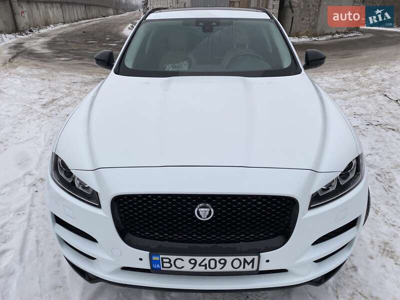 Внедорожник / Кроссовер Jaguar F-Pace 2016 в Киеве