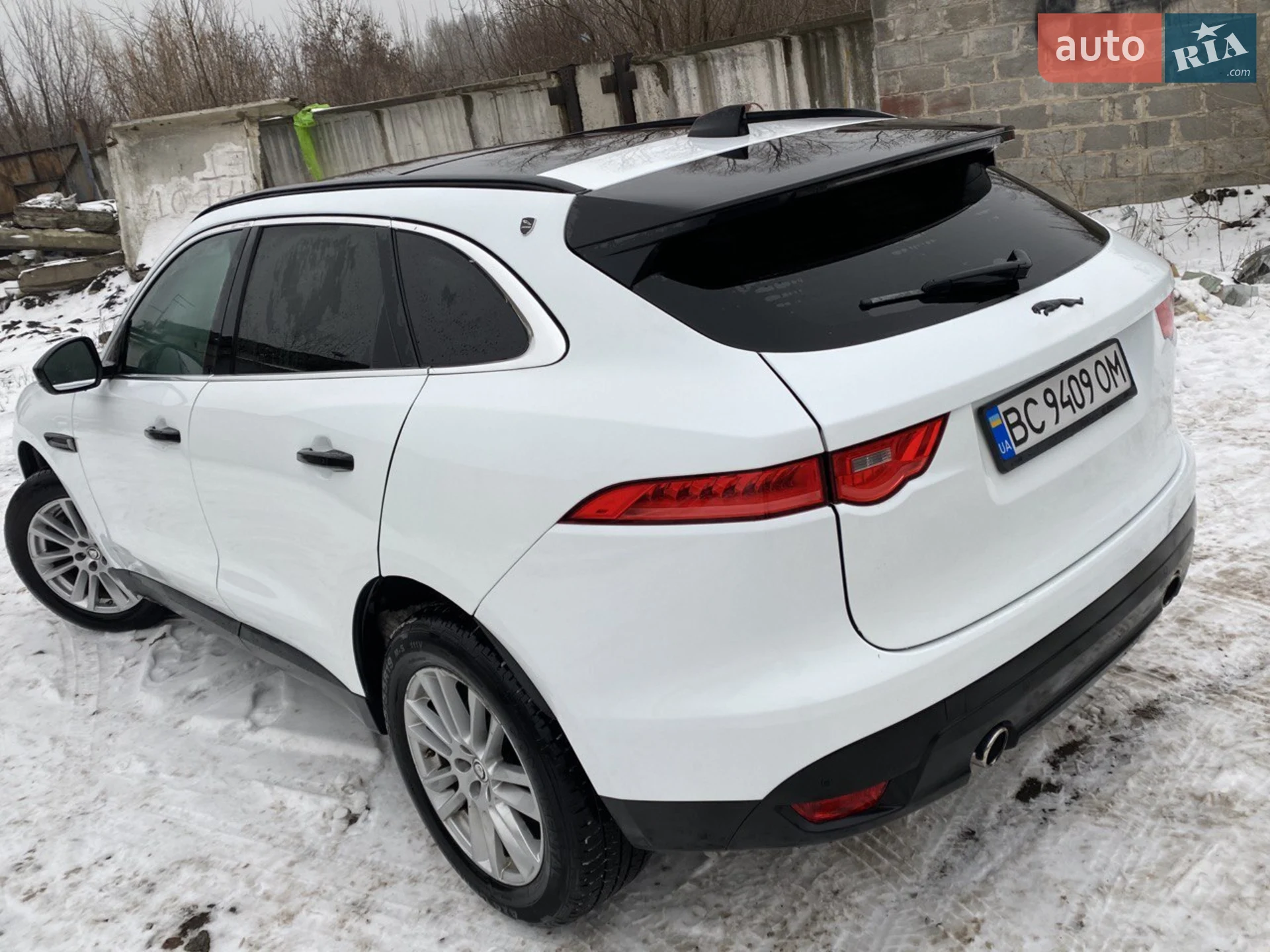 2016 Jaguar F-Pace - мініатюра 56