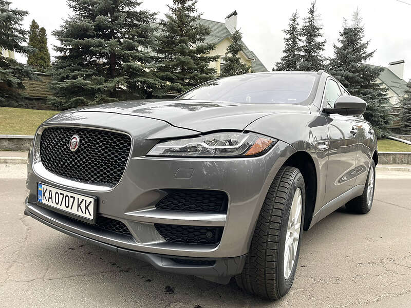 Позашляховик / Кросовер Jaguar F-Pace 2016 в Києві