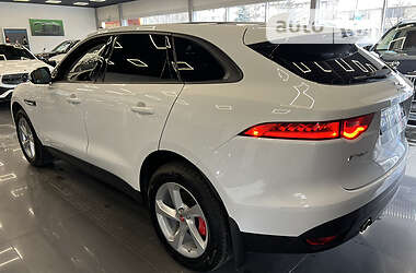 Внедорожник / Кроссовер Jaguar F-Pace 2017 в 