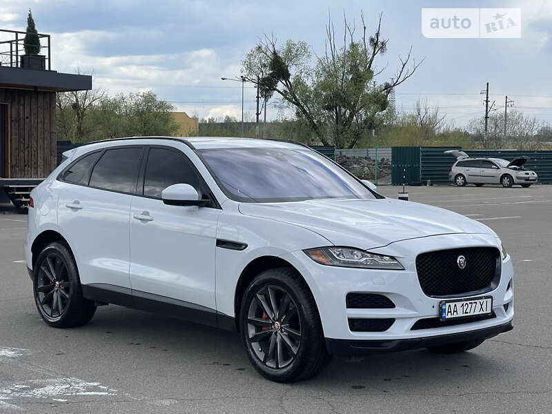 Позашляховик / Кросовер Jaguar F-Pace 2016 в Києві