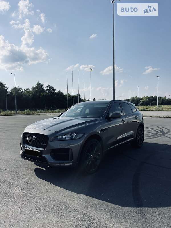 2017 Jaguar F-Pace, VIN SADCA2BN9JA245457:plate — фото 1 (autoria)