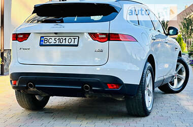 Позашляховик / Кросовер Jaguar F-Pace 2018 в 
