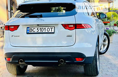 Позашляховик / Кросовер Jaguar F-Pace 2018 в 