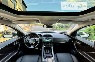 Позашляховик / Кросовер Jaguar F-Pace 2018 в 