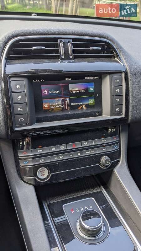 Позашляховик / Кросовер Jaguar F-Pace 2017 в Черкасах фото 13 Позашляховик / Кросовер Jaguar F-Pace 2017 в Черкасах