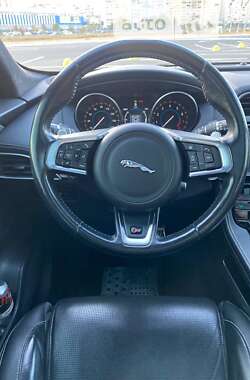 Внедорожник / Кроссовер Jaguar F-Pace 2016 в Харькове