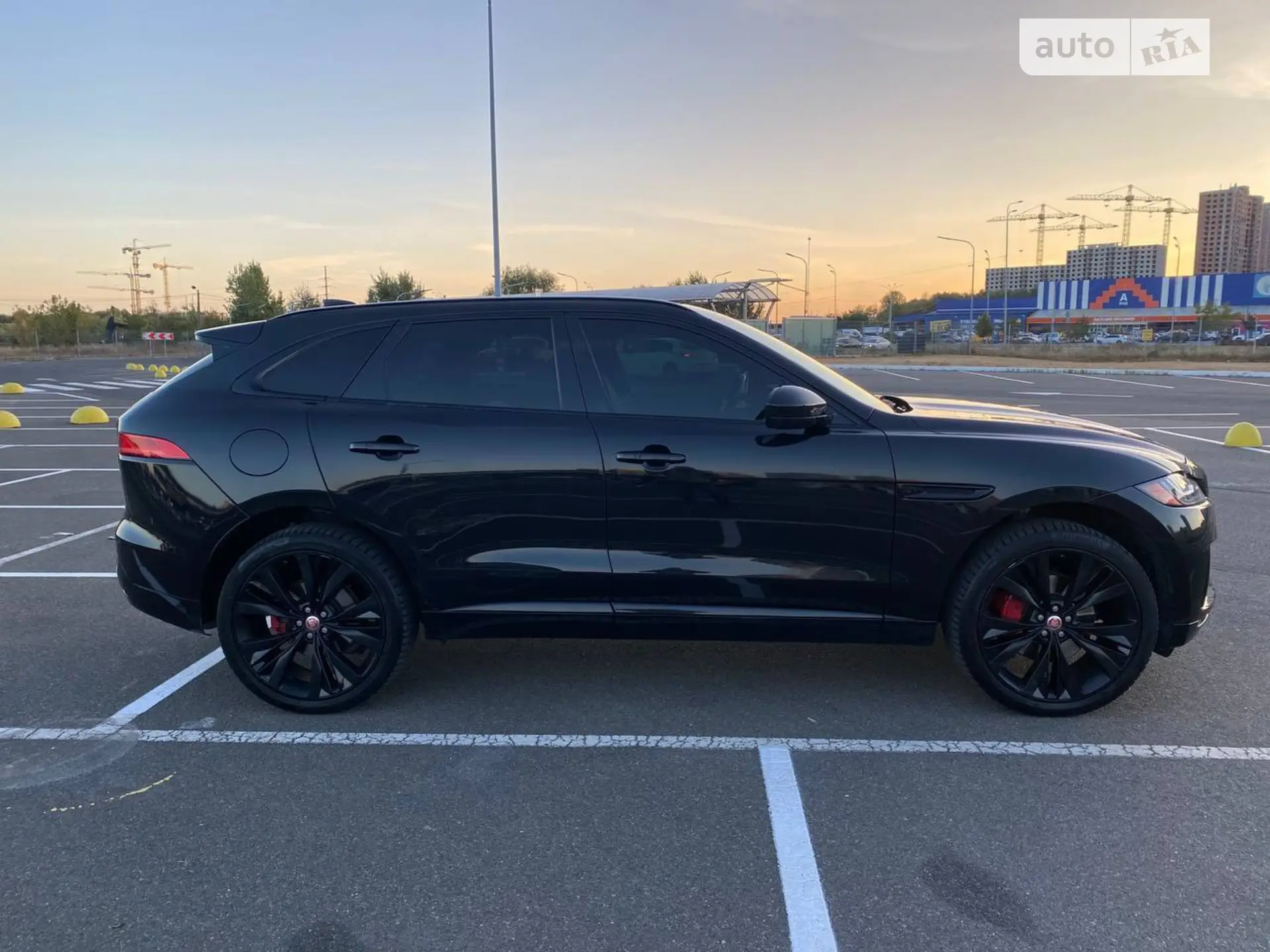 2016 Jaguar F-Pace - мініатюра 8