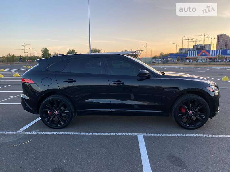 Внедорожник / Кроссовер Jaguar F-Pace 2016 в Харькове