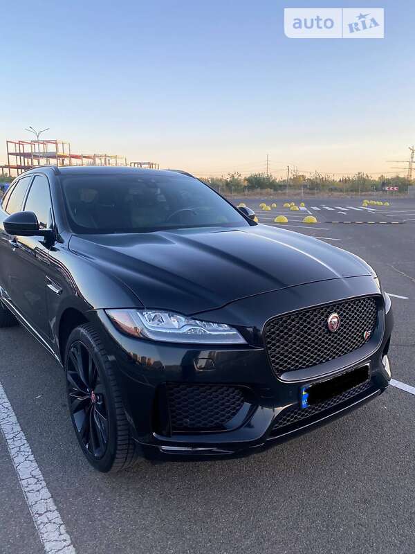 Внедорожник / Кроссовер Jaguar F-Pace 2016 в Харькове