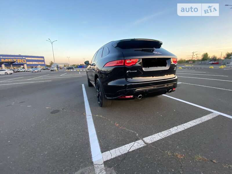 Внедорожник / Кроссовер Jaguar F-Pace 2016 в Харькове