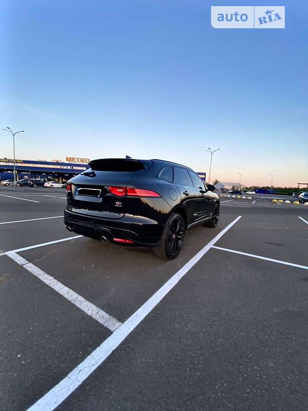 Внедорожник / Кроссовер Jaguar F-Pace 2016 в Харькове
