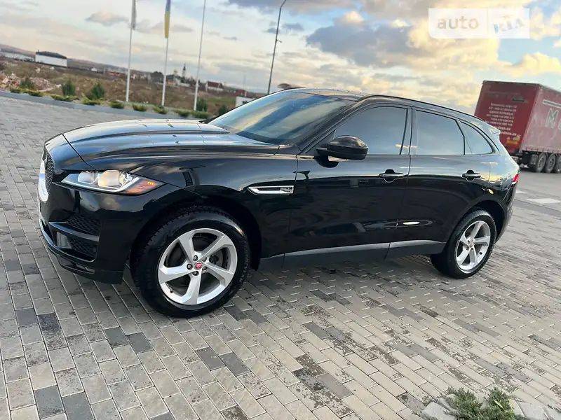 Jaguar F-Pace 2016