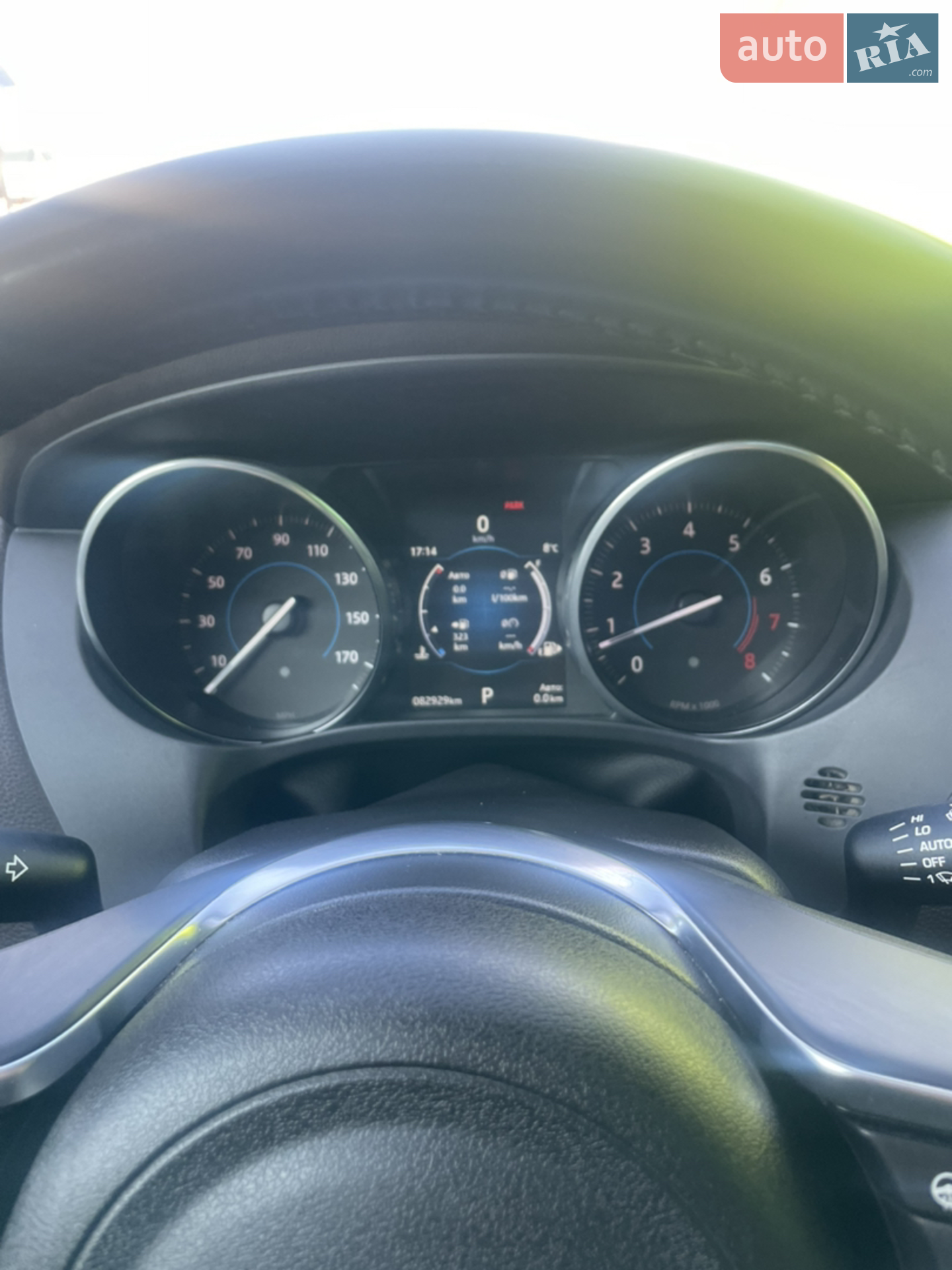 2017 Jaguar F-Pace - мініатюра 23