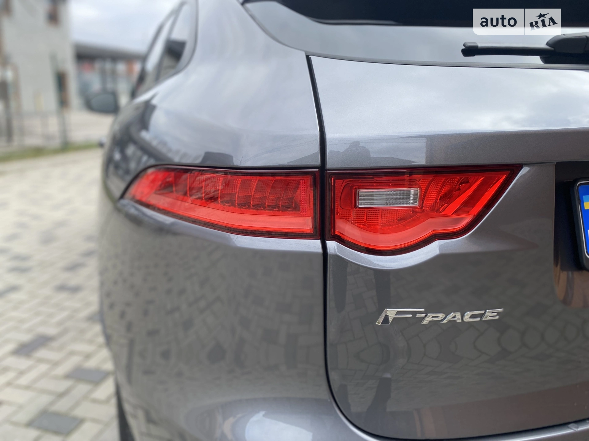 2016 Jaguar F-Pace - мініатюра 13