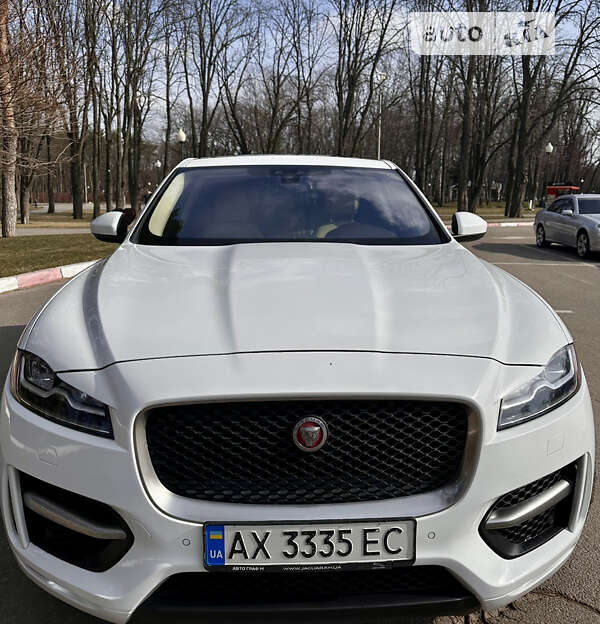 Позашляховик / Кросовер Jaguar F-Pace 2016 в Києві фото 5 Позашляховик / Кросовер Jaguar F-Pace 2016 в Києві
