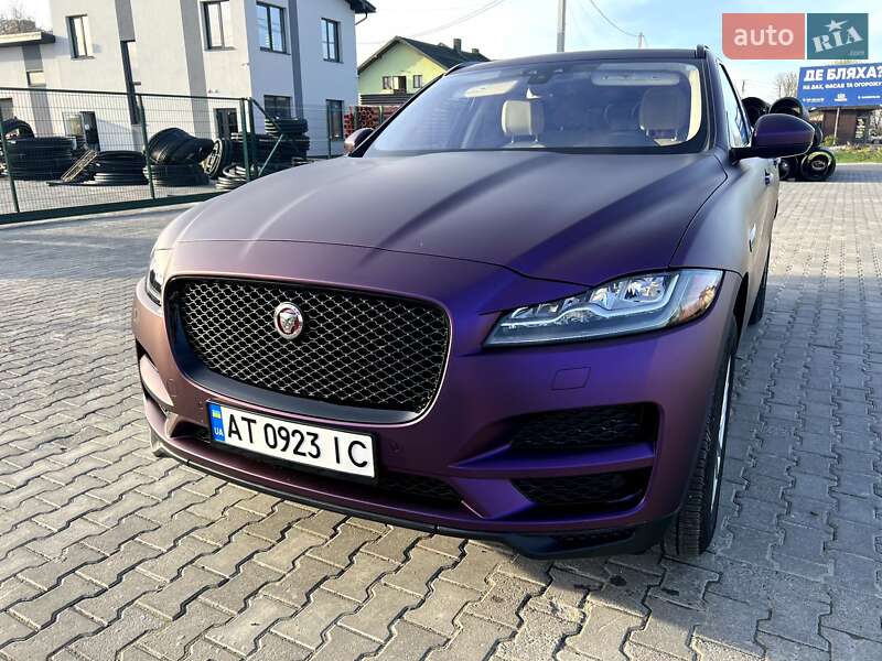 Внедорожник / Кроссовер Jaguar F-Pace 2016 в Ивано-Франковске