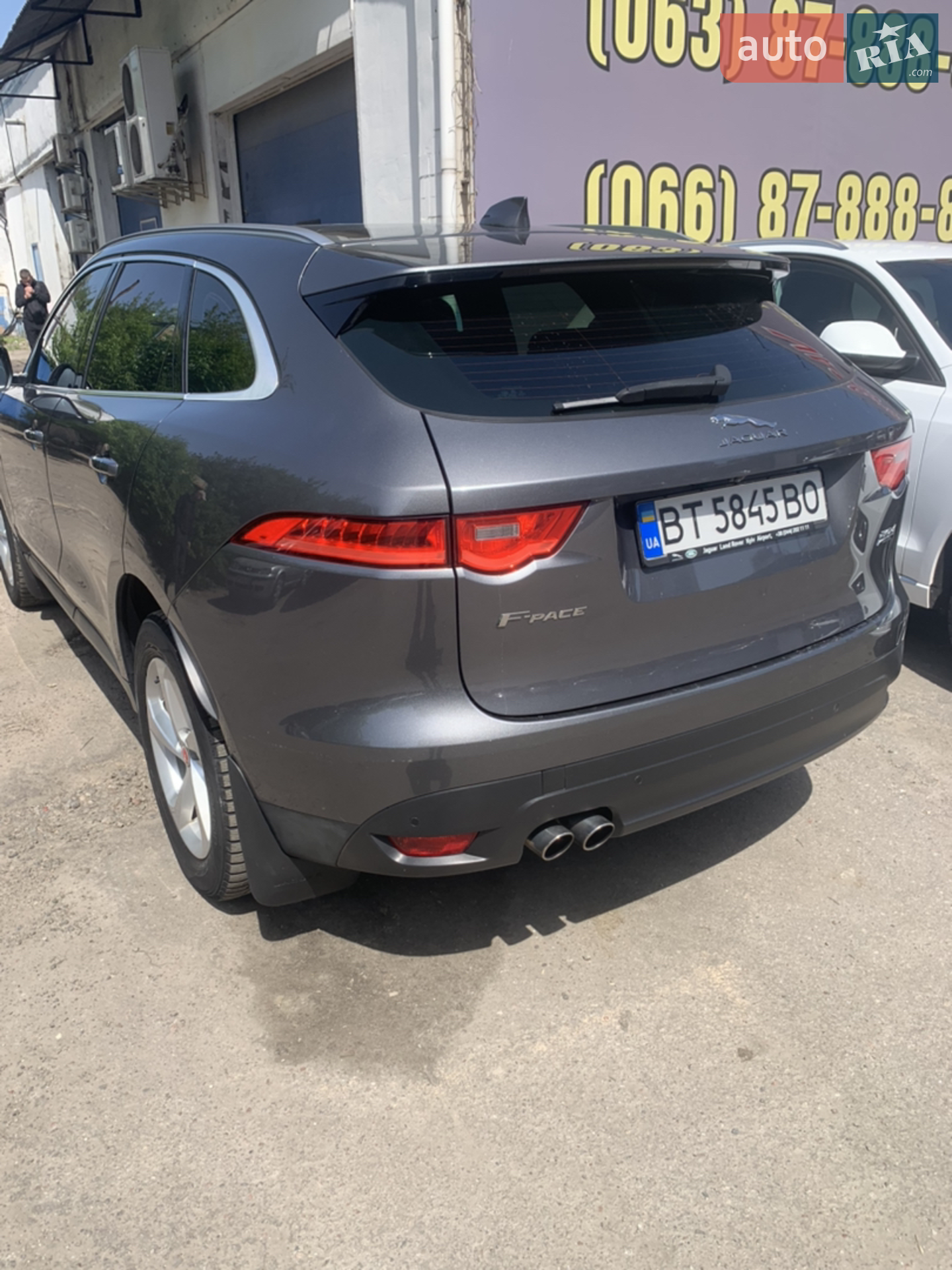 2016 Jaguar F-Pace - мініатюра 3