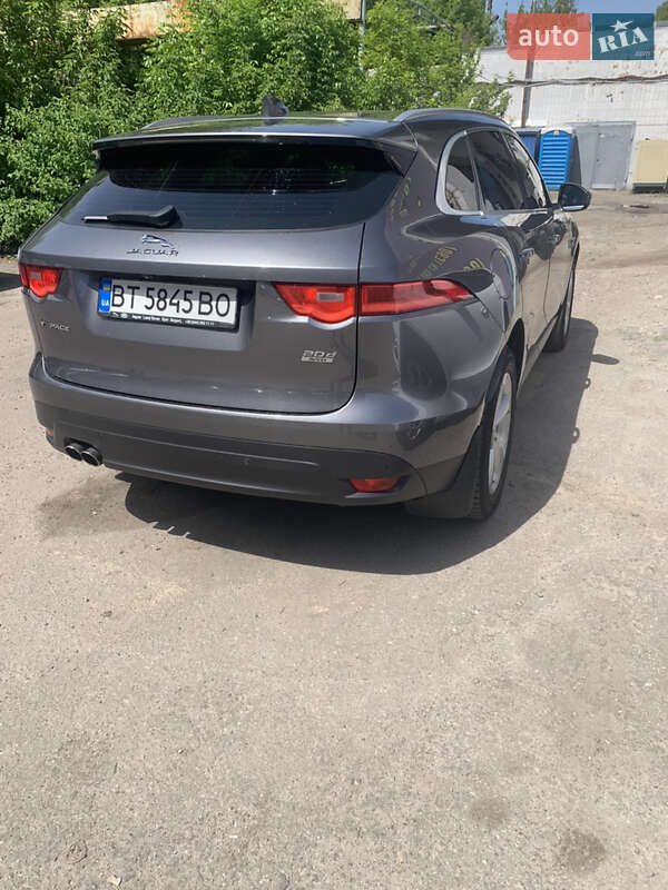 Внедорожник / Кроссовер Jaguar F-Pace 2016 в Киеве