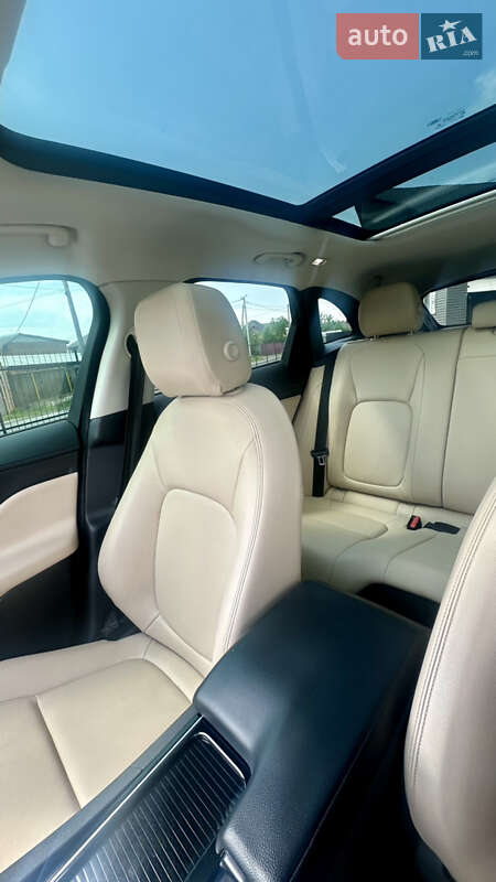 Позашляховик / Кросовер Jaguar F-Pace 2017 в Білій Церкві