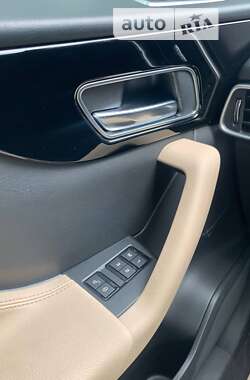 Позашляховик / Кросовер Jaguar F-Pace 2017 в Києві