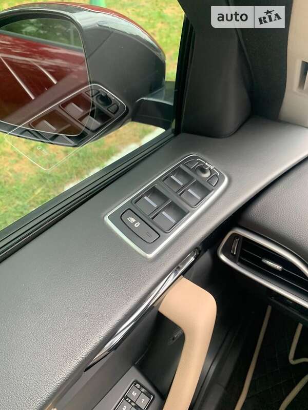 Позашляховик / Кросовер Jaguar F-Pace 2017 в Києві