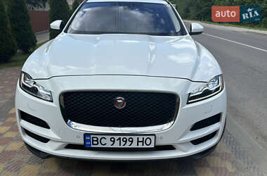 Позашляховик / Кросовер Jaguar F-Pace 2016 в 